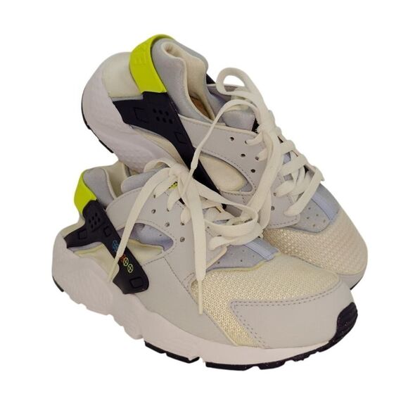 Nike Huarache Run Boys Pre-owned White & Blue Athletic Sneakers - sz. 6 1/2Y - Picture 1 of 7